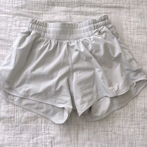 lululemon hotty hots size 2